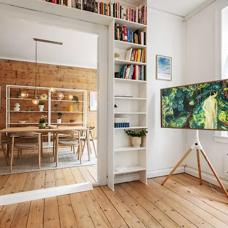 Apartment Authentic