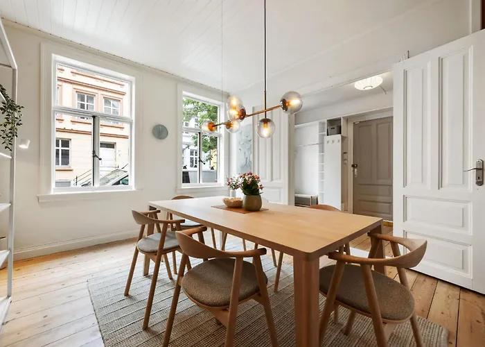 Authentic Apartment *