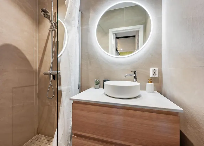 Authentic Apartment *